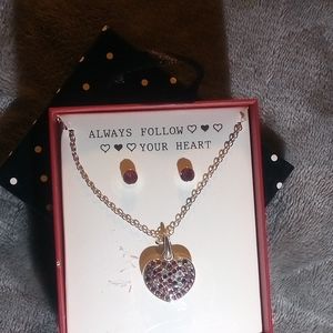 Necklace set